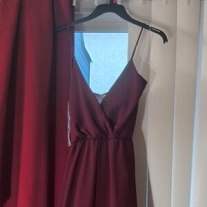Elegant Burgundy Spaghetti Strap Dress